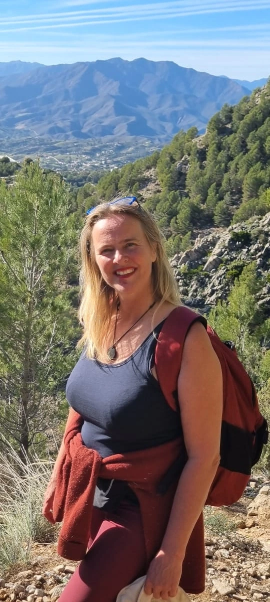 Annemieke in nature